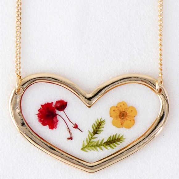 Shamelessly Sparkly Jewelry - Handmade Real Pressed Dried Flower Botanical Resin Heart Necklace